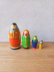   Fa matrioska babk kedves festssel