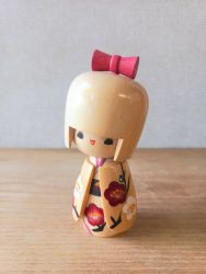   Japn fa Kokeshi baba