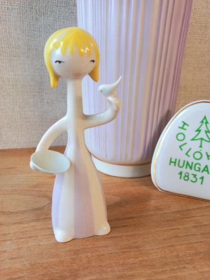  Hollhzi Hamupipke figura - sz Szab Antnia tervezse