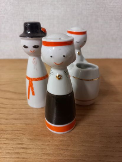  Riga Porcelngyr fszeres kszlet