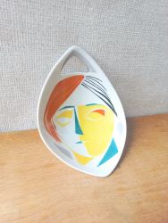   Kbnyai Porceln - retro knl stilizlt ni arccal