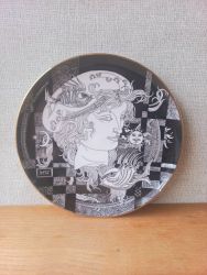   Hollhzi Szsz porceln tnyr